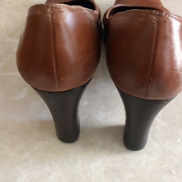 Etienne Aigner Leather Pumps -Size 6 - Picture 5 of 8